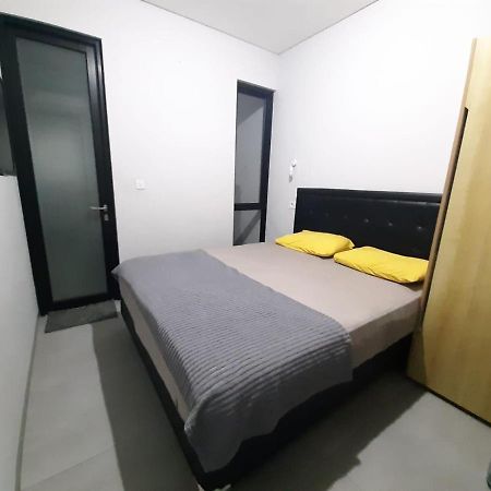 Hotel Oyo Life 92770 Cozy Puri 22 Jakarta Exterior foto