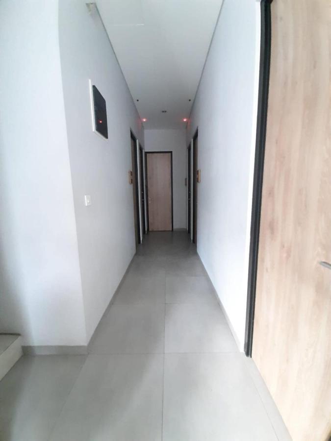 Hotel Oyo Life 92770 Cozy Puri 22 Jakarta Exterior foto